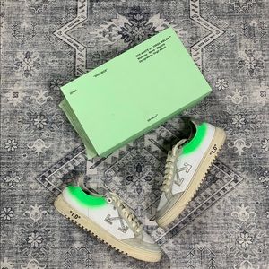 Off-White shoe